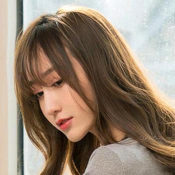 佳人✔嫣然