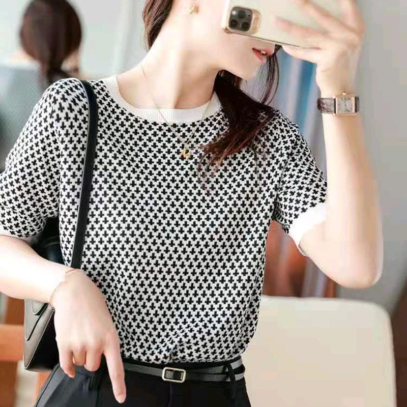 狸言针织服饰工厂店