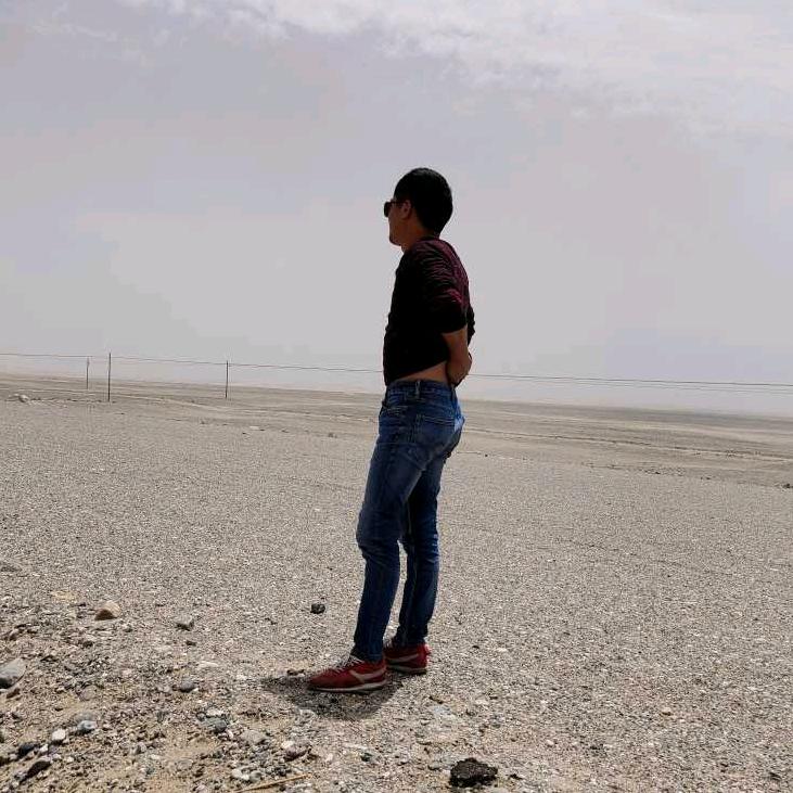 @仲伟浩(｀ω´*)