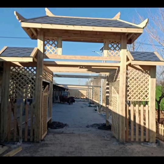 鼎创防腐木郑涛