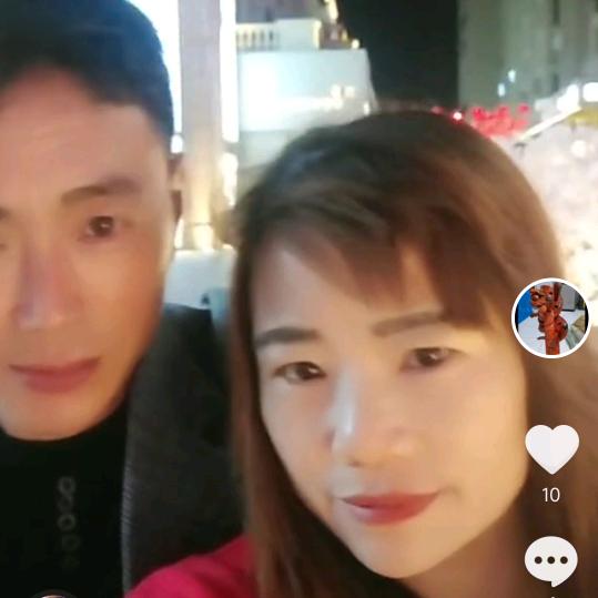 幸福靠拼搏！