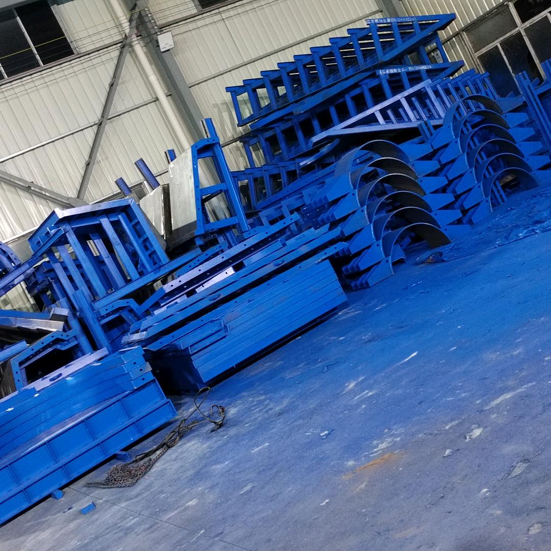 专业外包模板加工各种桥梁板😀😀😀