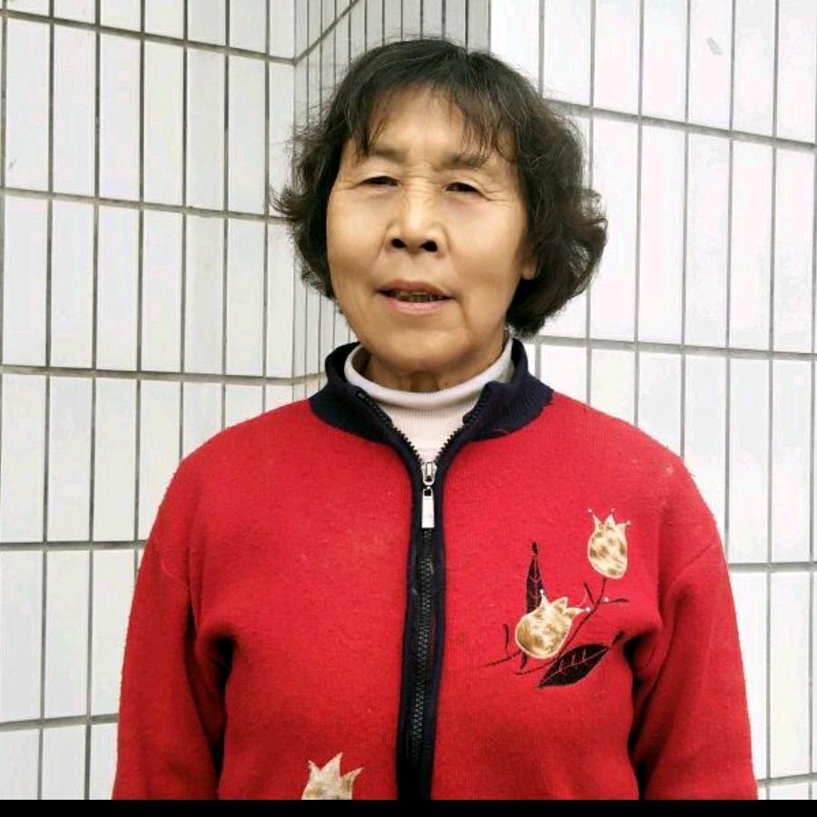 谭宏