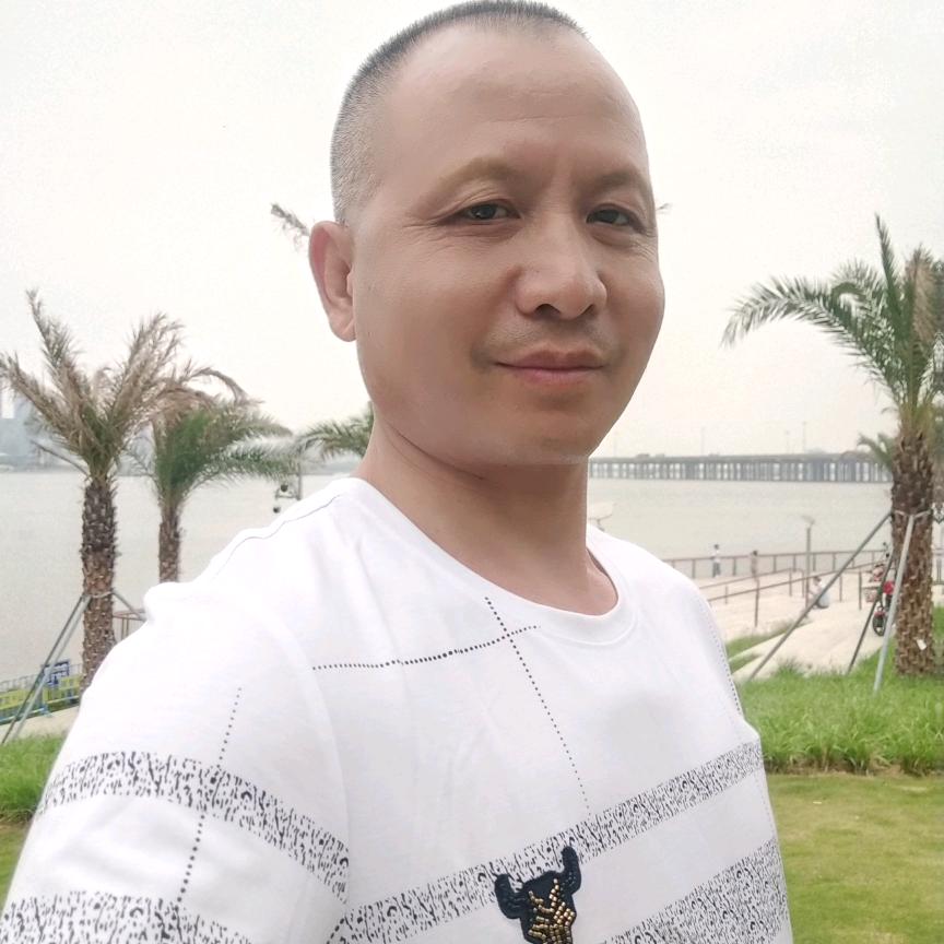 真心交朋友，好人平安一生，69年的伟哥。