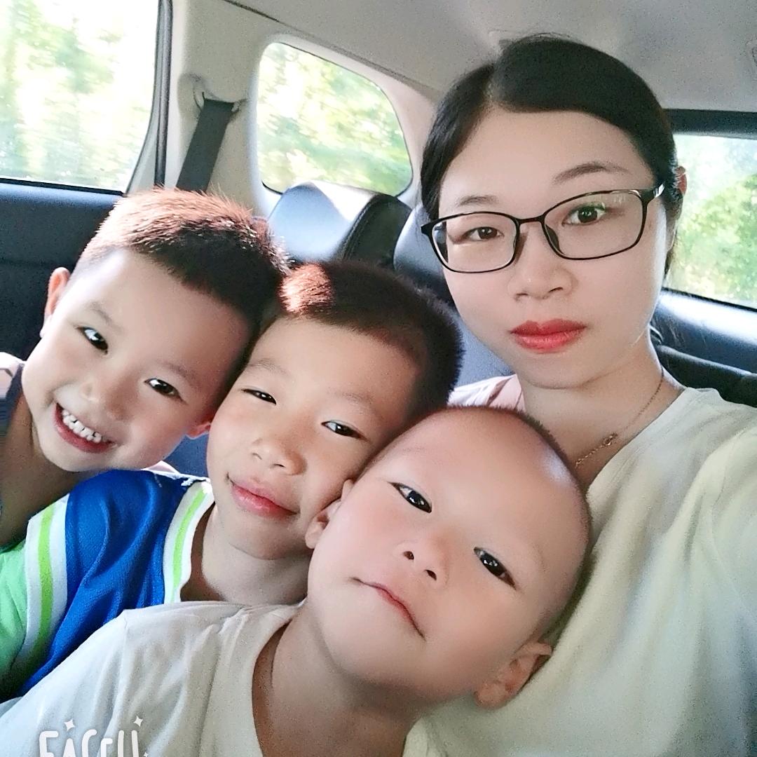 A-Z杰丰航妈妈头像