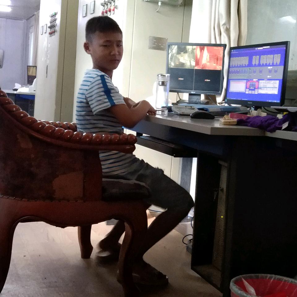 佳豪