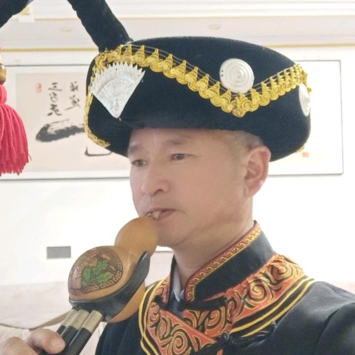 彝人银哥（橱窗带货）