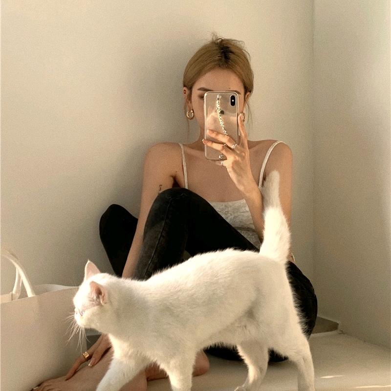 宋宋.