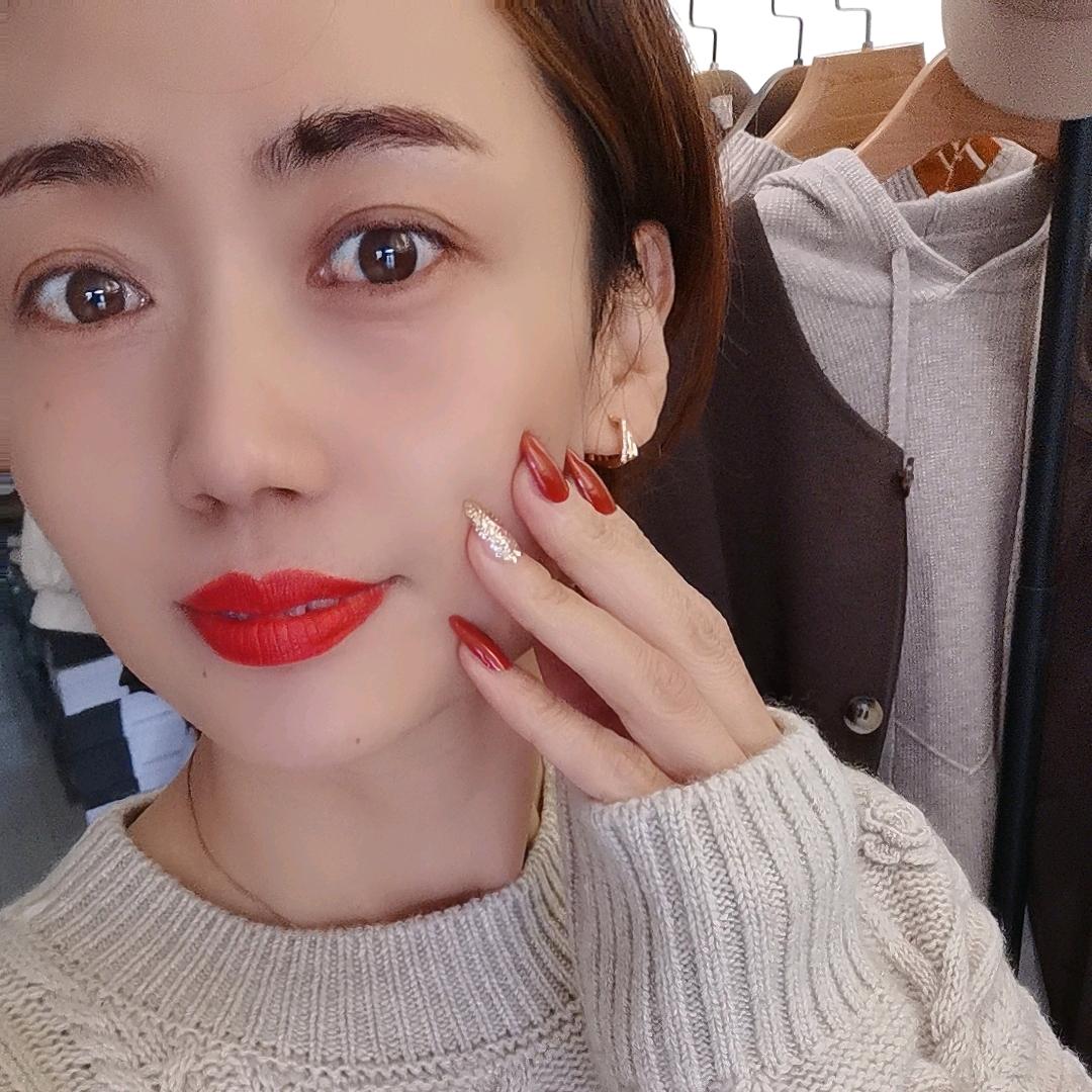 静儿（鹏翔鞋服）