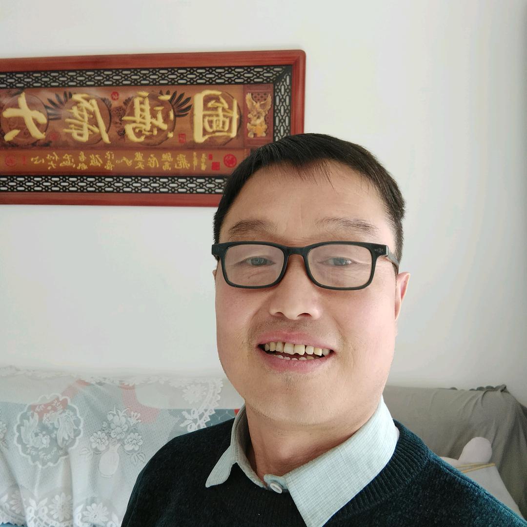 蔡中杰    （手机拍摄）