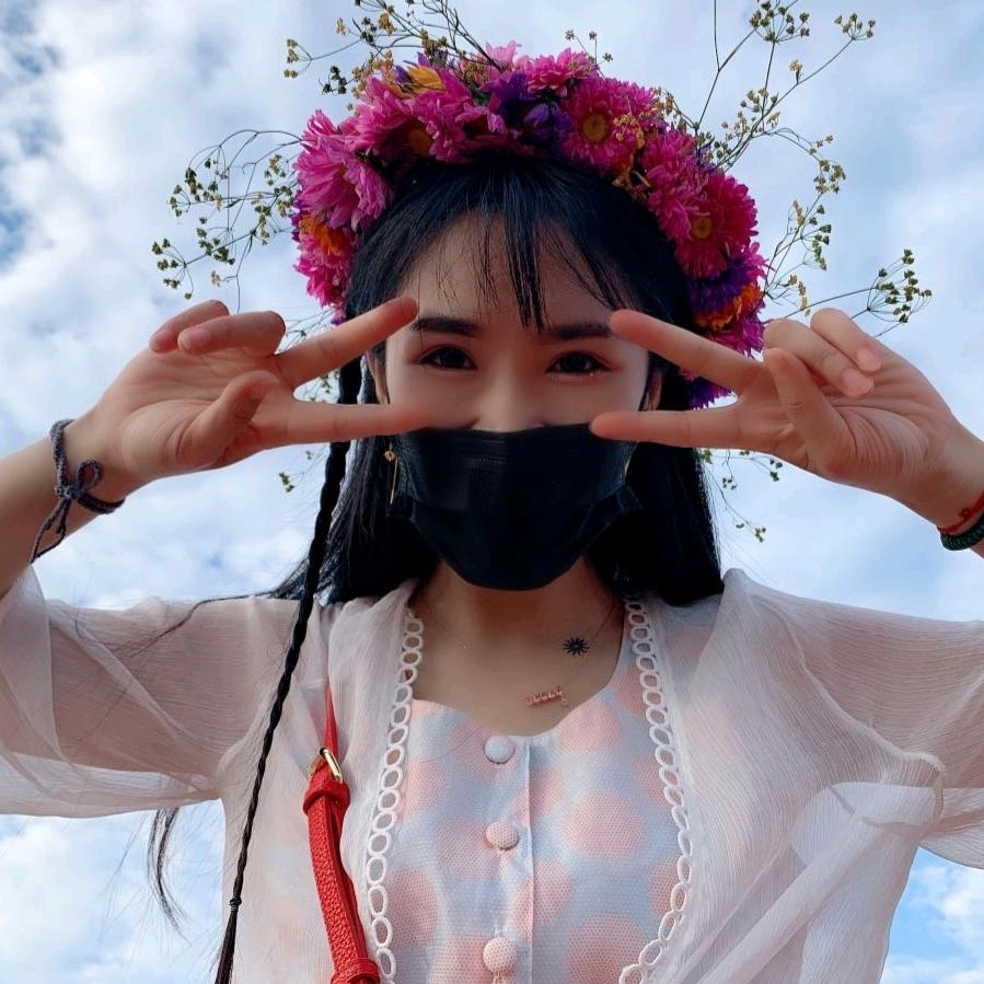 喵喵酱酱酱～😋