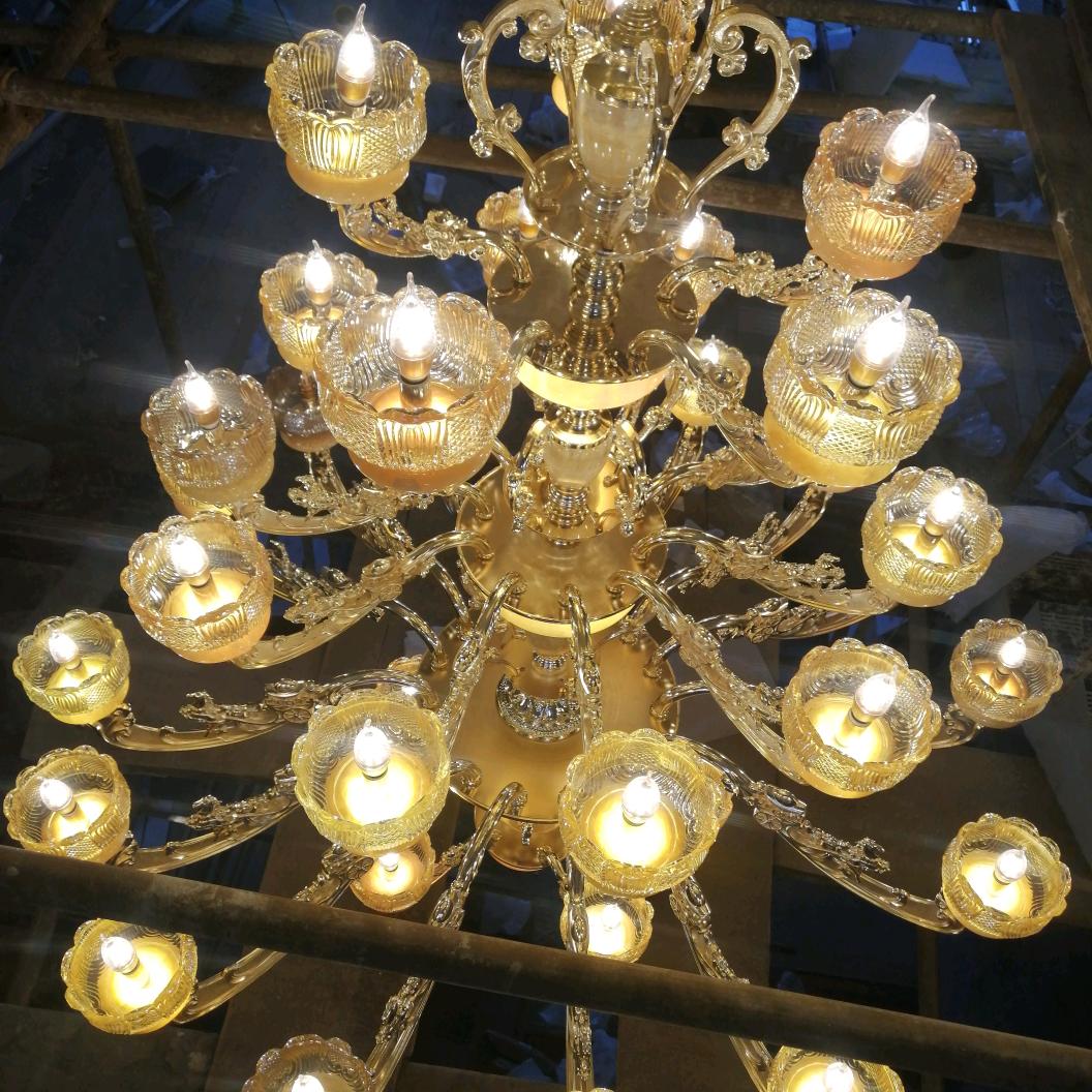 仕建哥