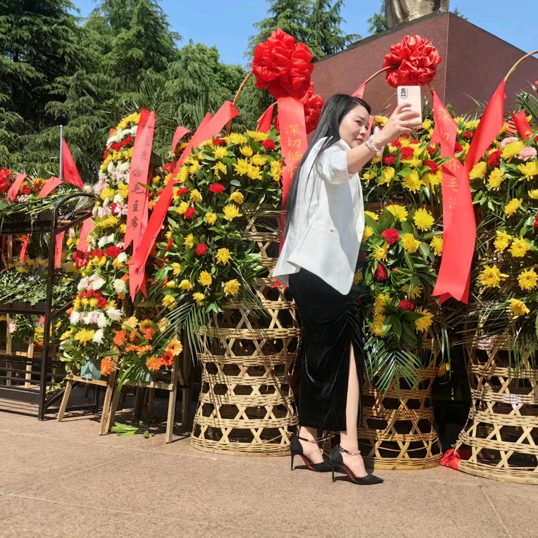 馨予（单与情）