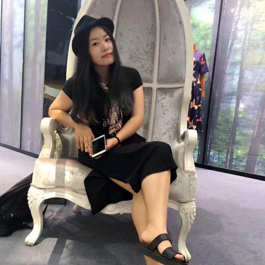 蓝缇儿女装
