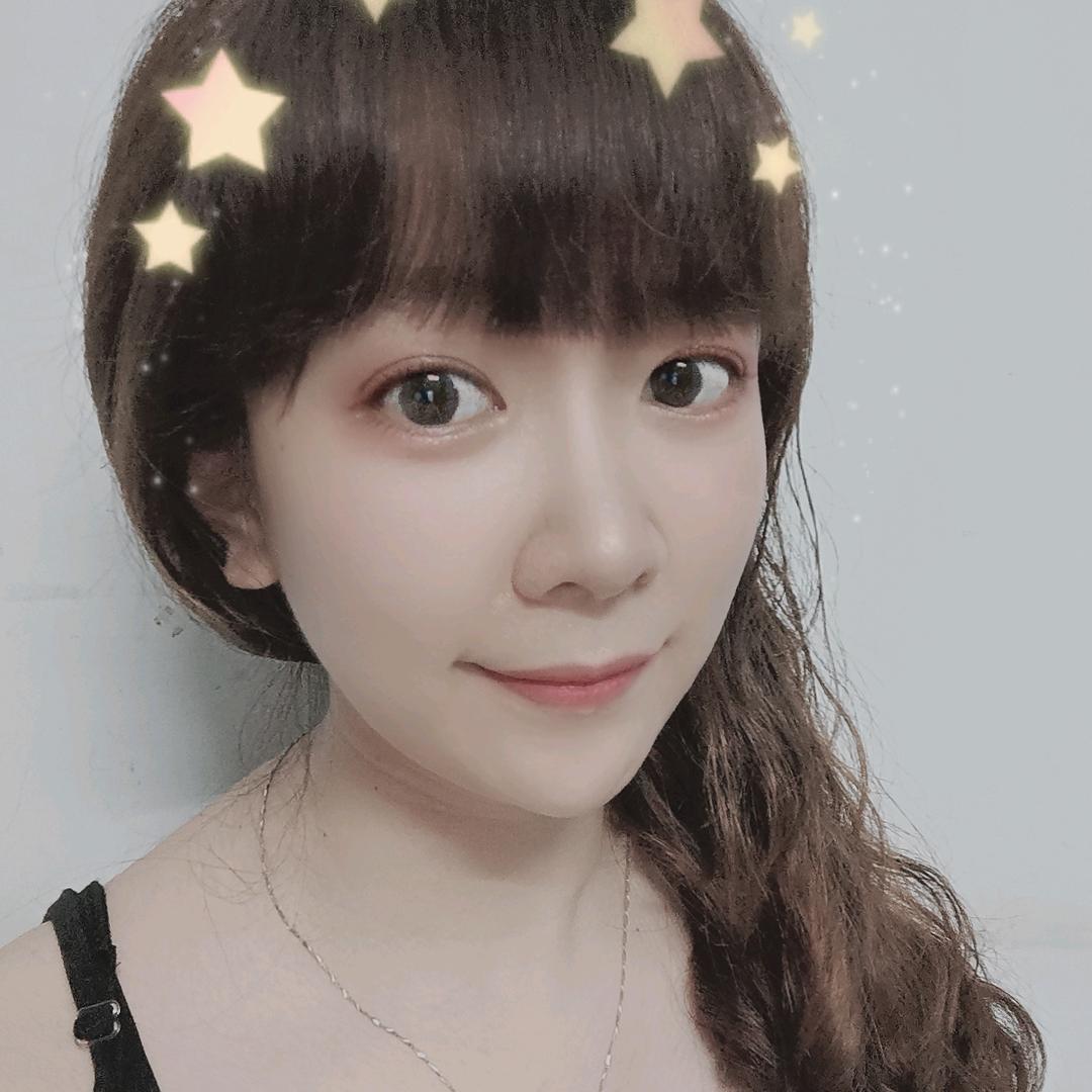 维娅Via