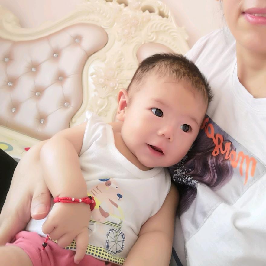 德职一餐三楼汤萌酥肉小锅