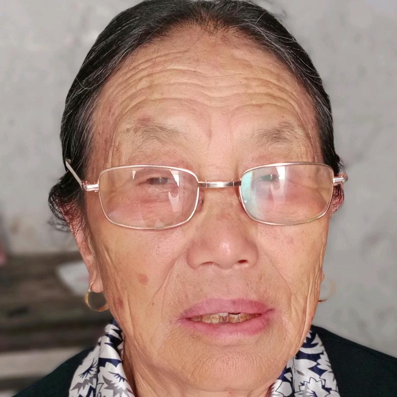 王素娥
