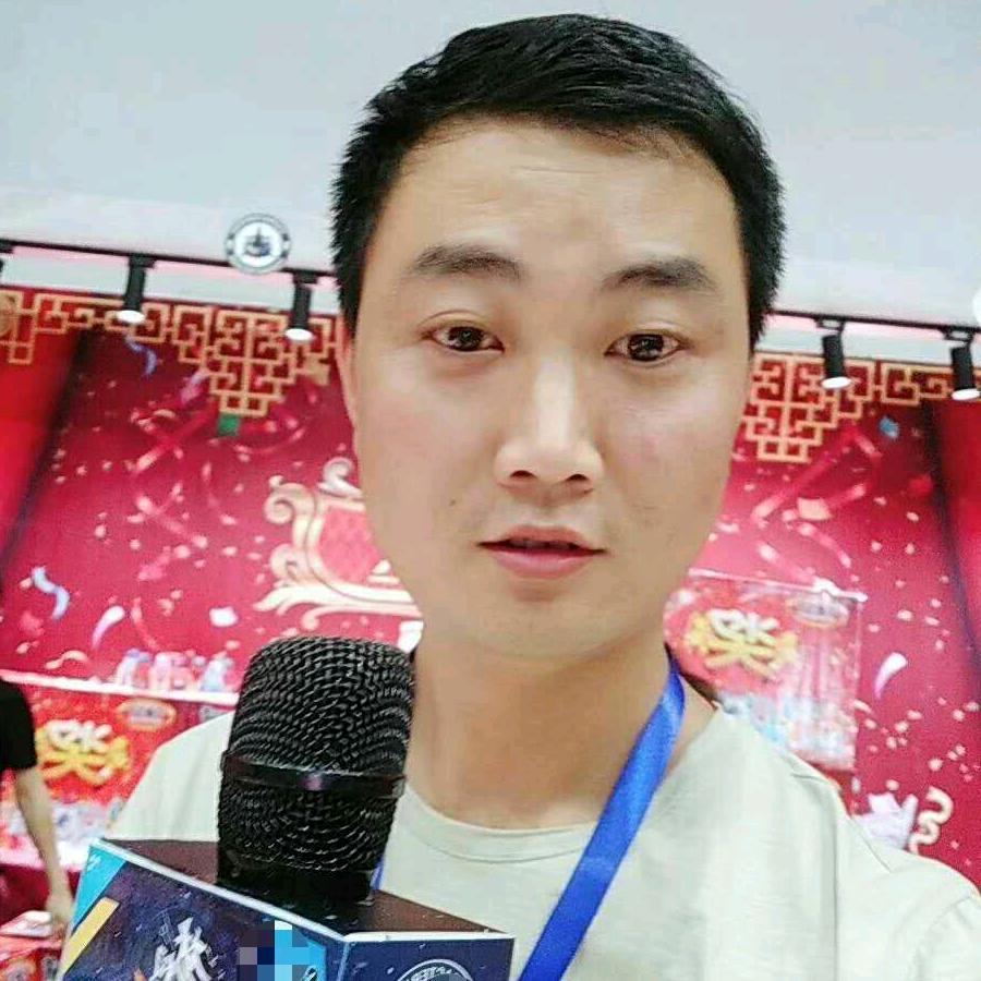 临夏市IXIT中国潮品少年装