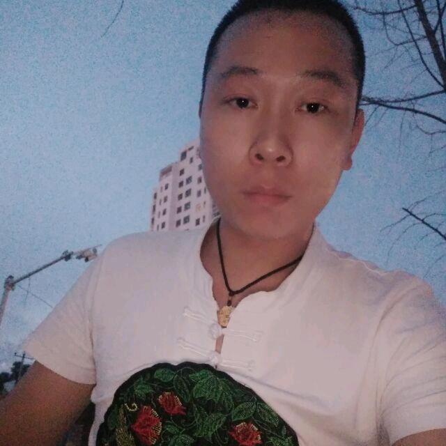 🚬᭄简心🍶大叔
