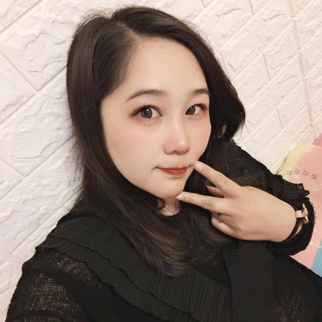 轩嘉汽车销售俏姐