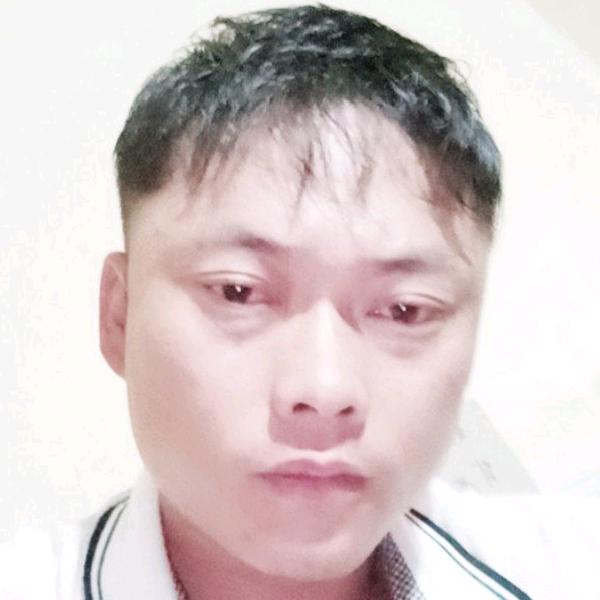 云雨飞哥