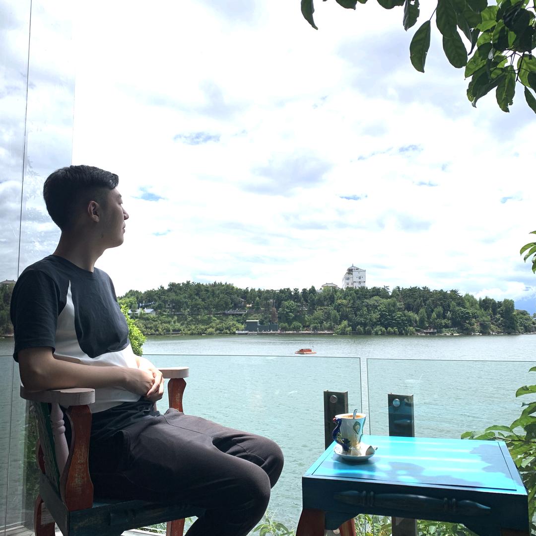 行在路途心向远方