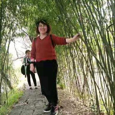 红