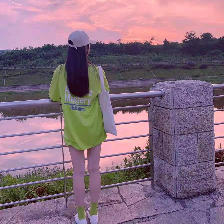 一抹微笑