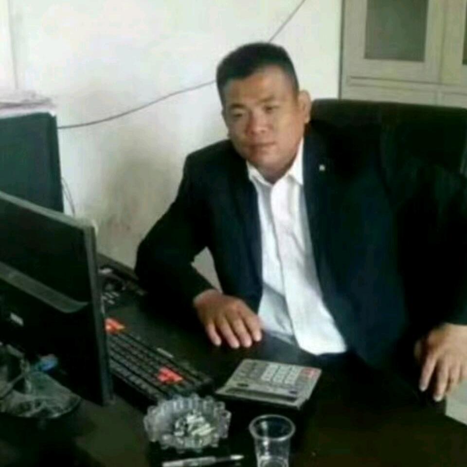 张伟