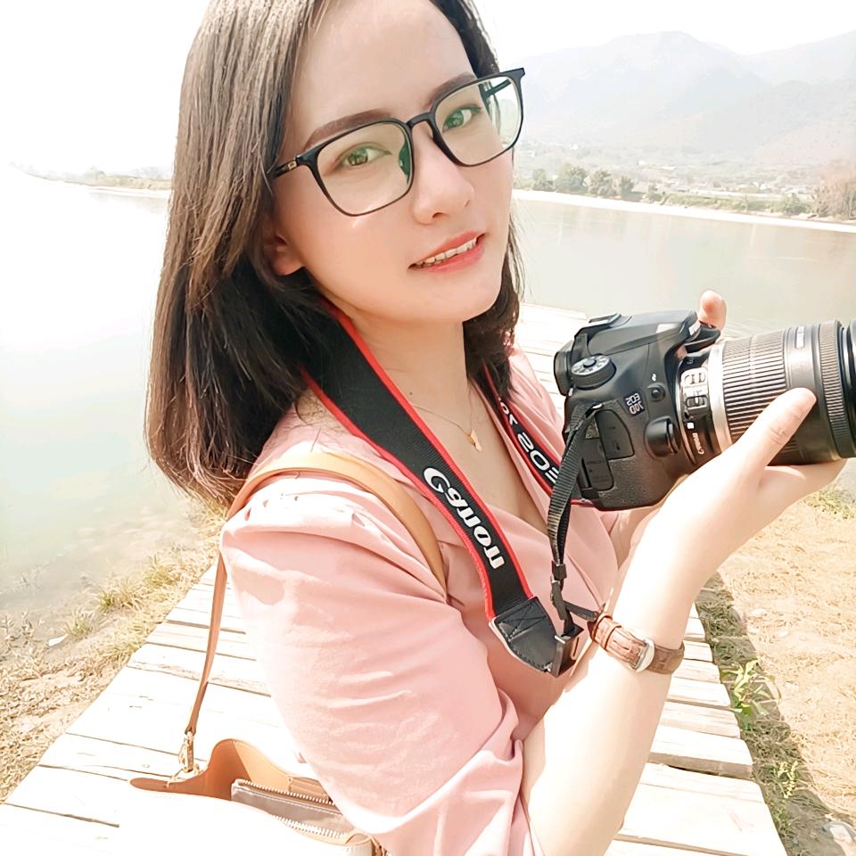 小银花朵儿🌺