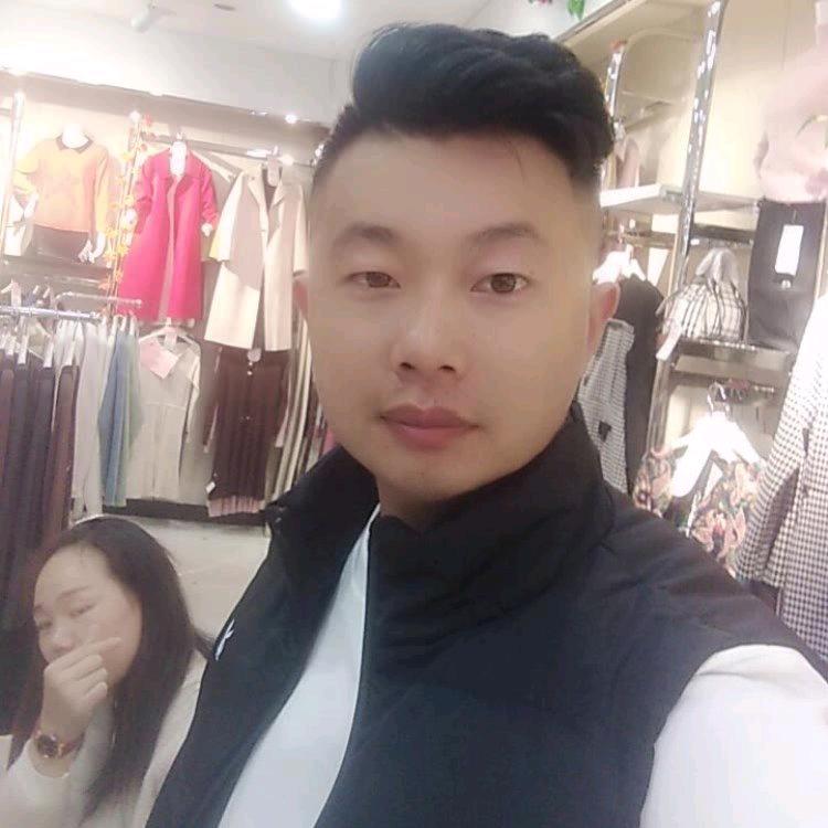 花有从开日，人无再少年