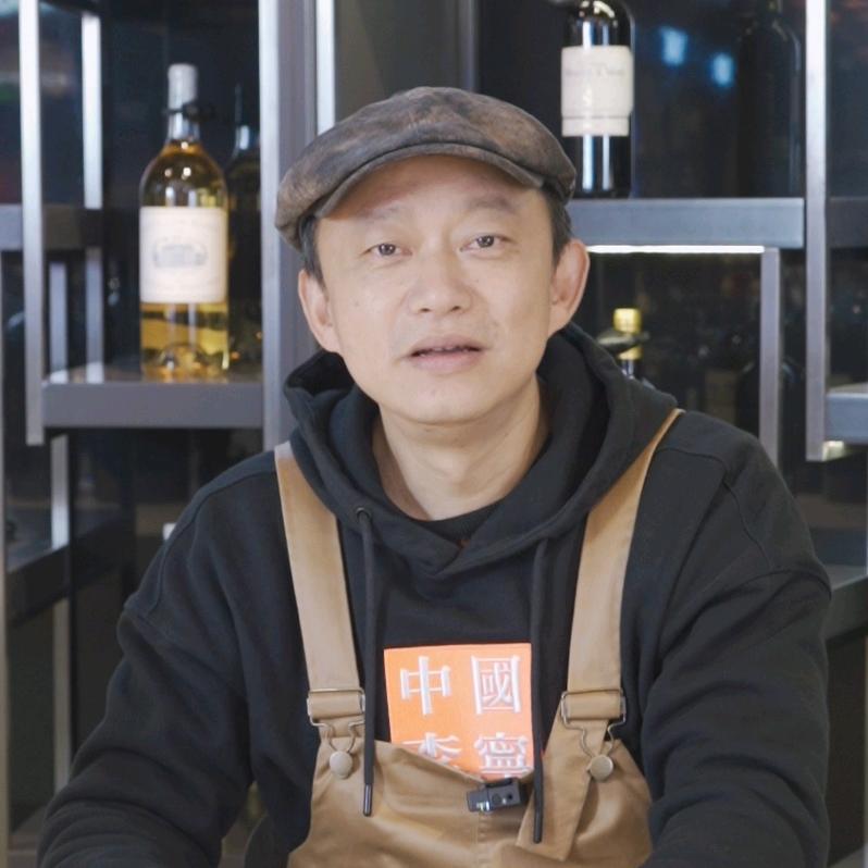 散打葡萄酒（“吴”讲四美）