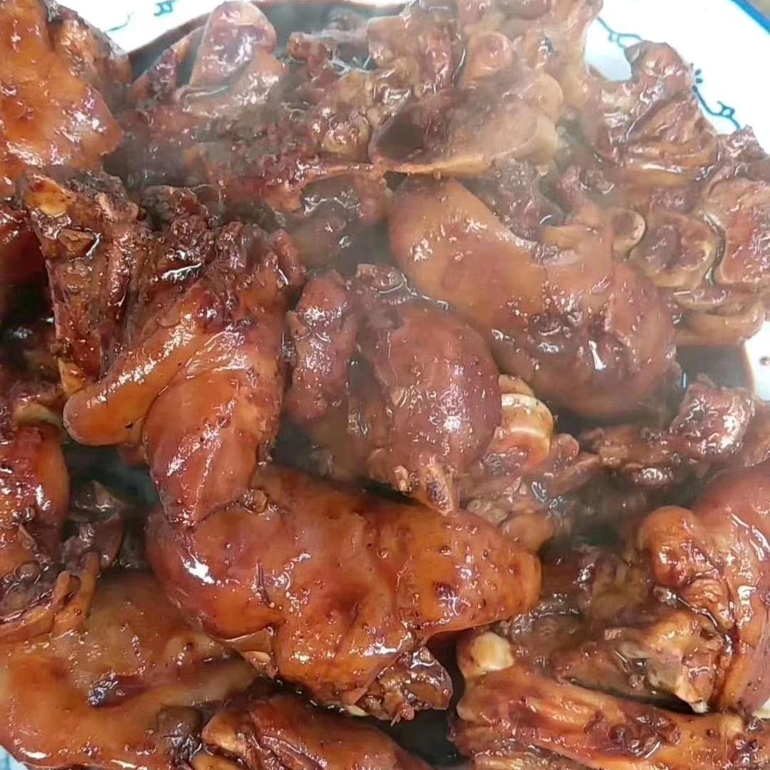 马湾猪蹄店简君