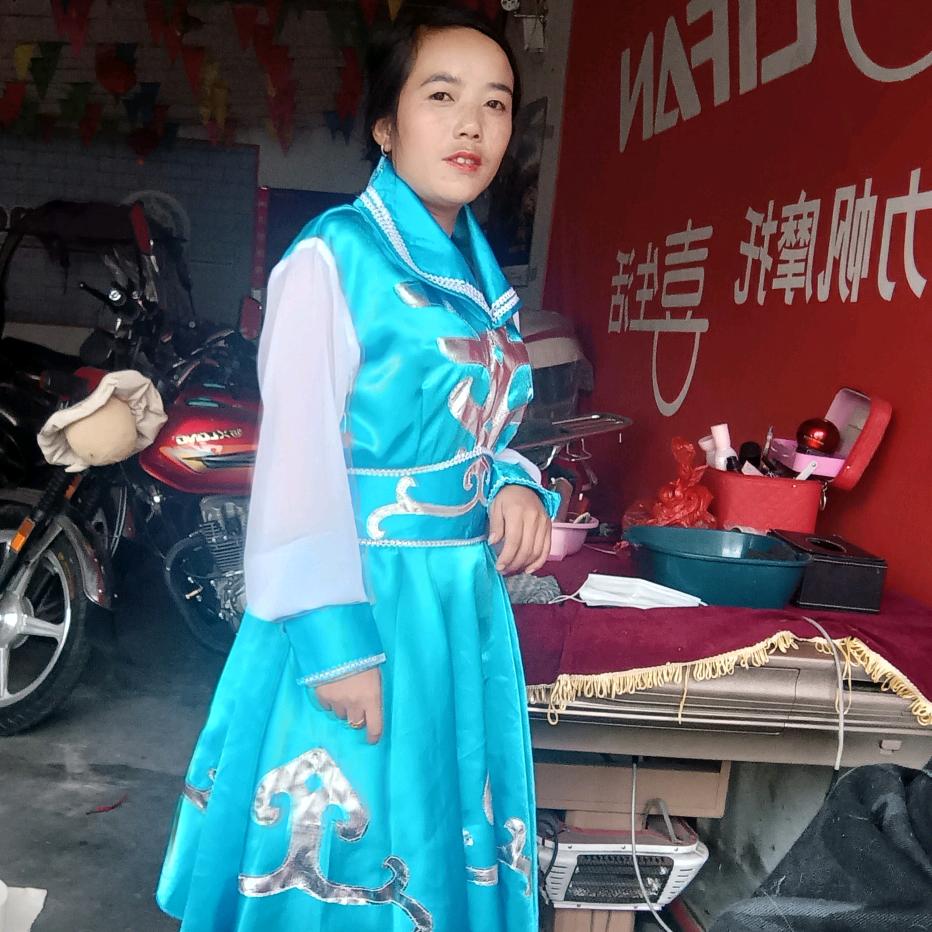 我是一个打鼓妹17285739089