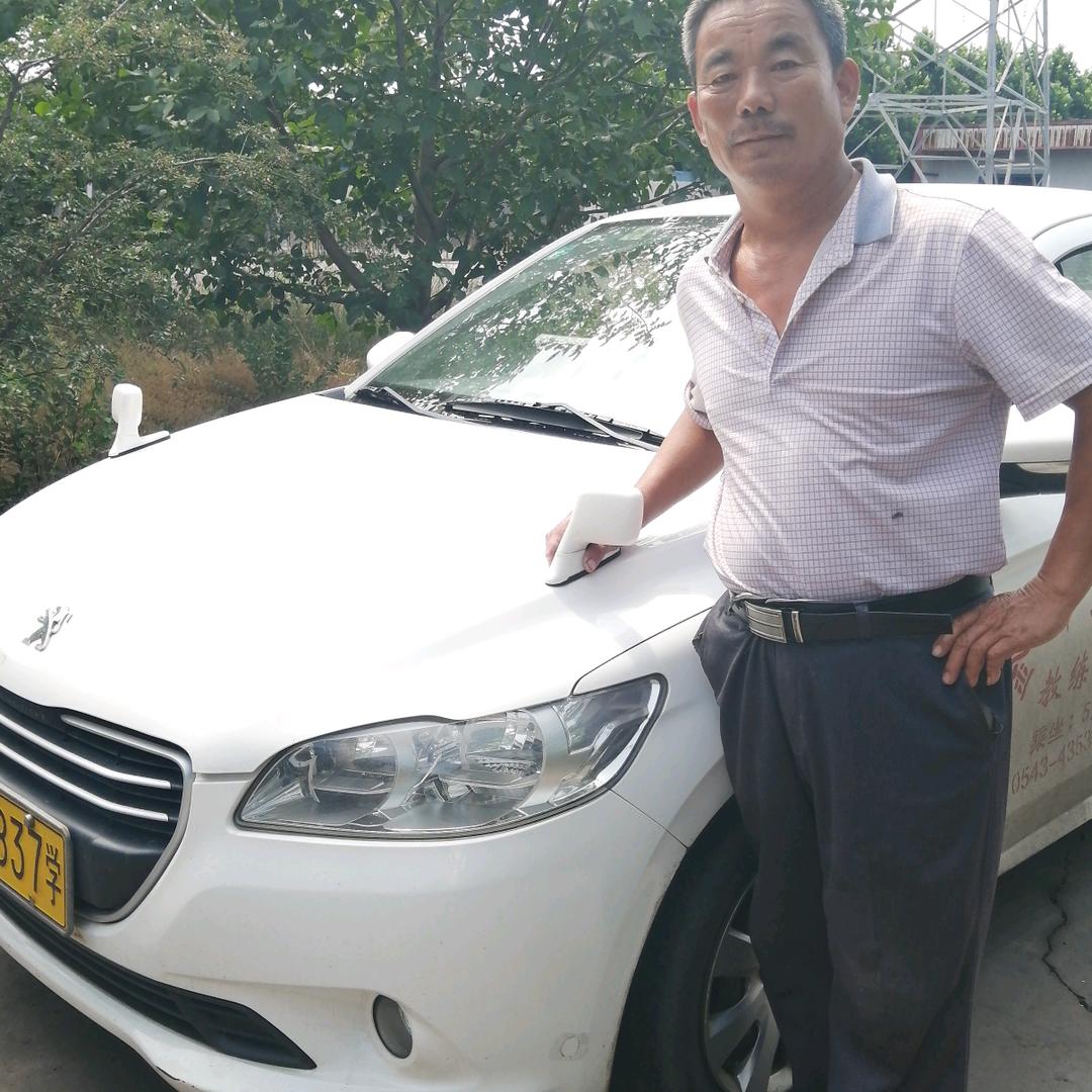 金坤驾校王亮