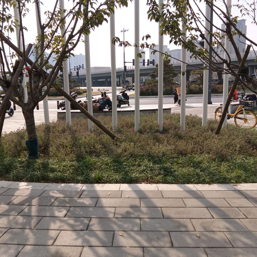 地球工作着