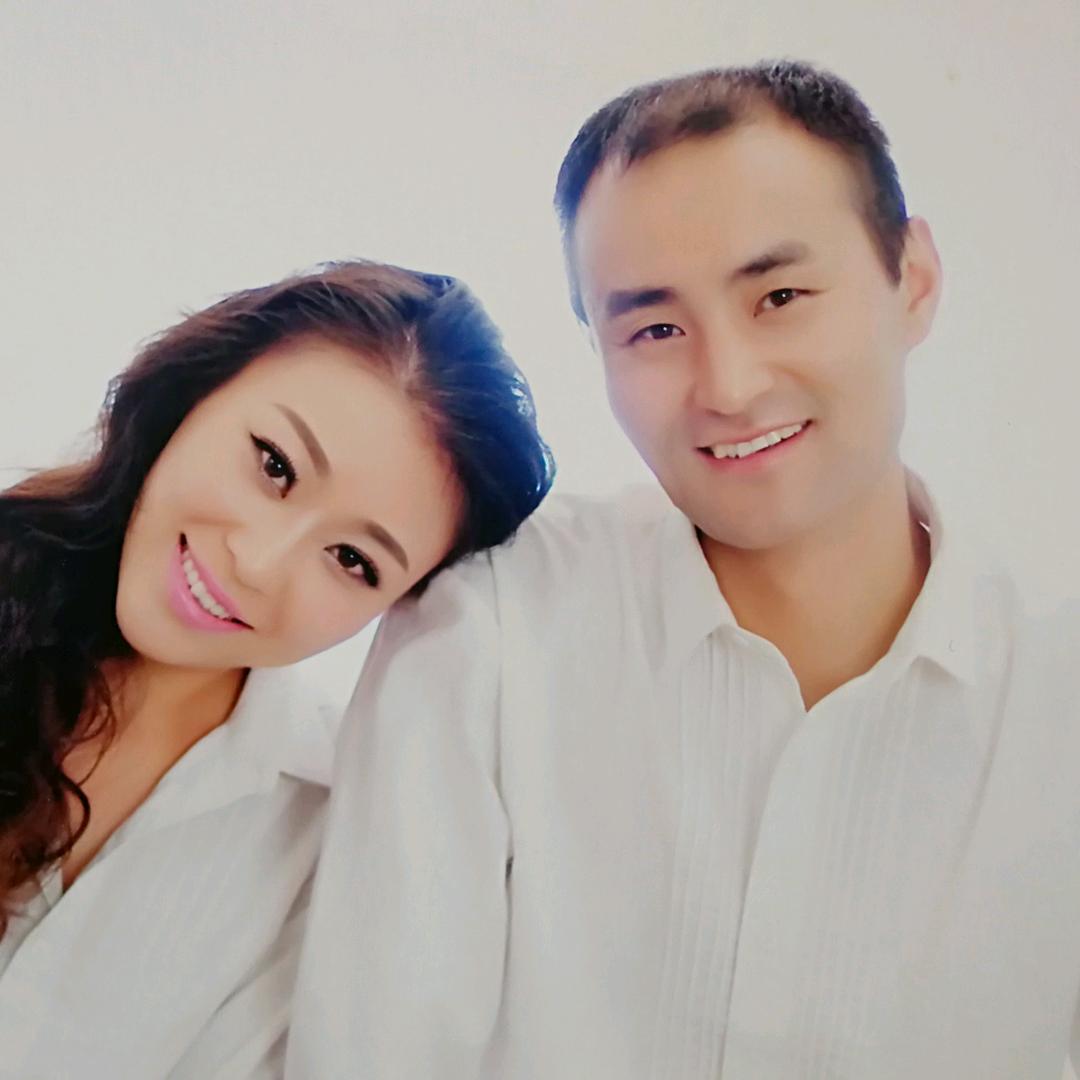 侯哥和杨妹