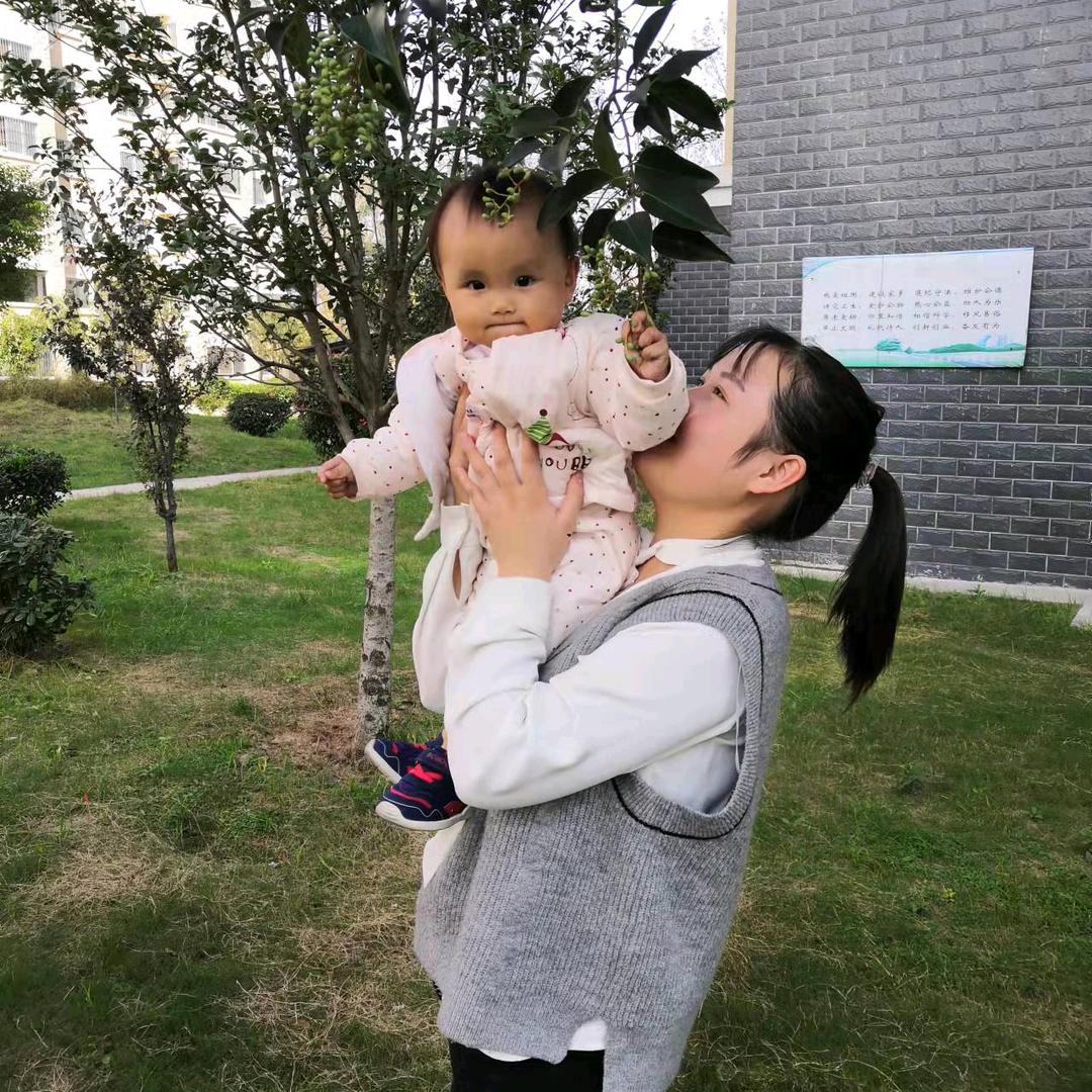 小吕同学