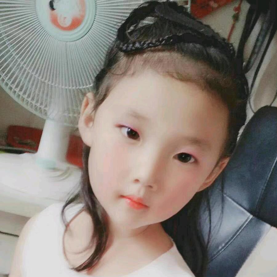 伊伊@