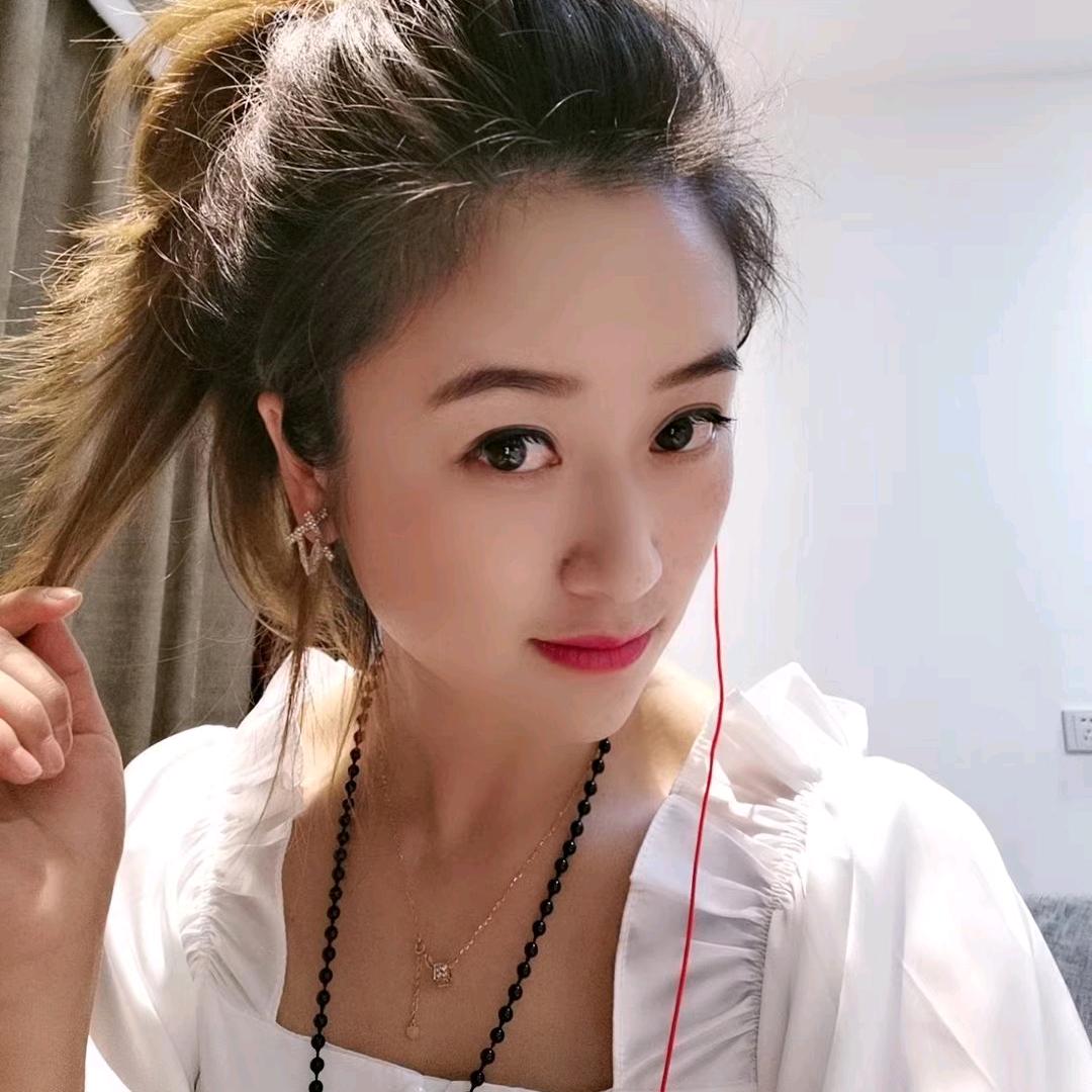 @饭小姐的《忘忧坊》