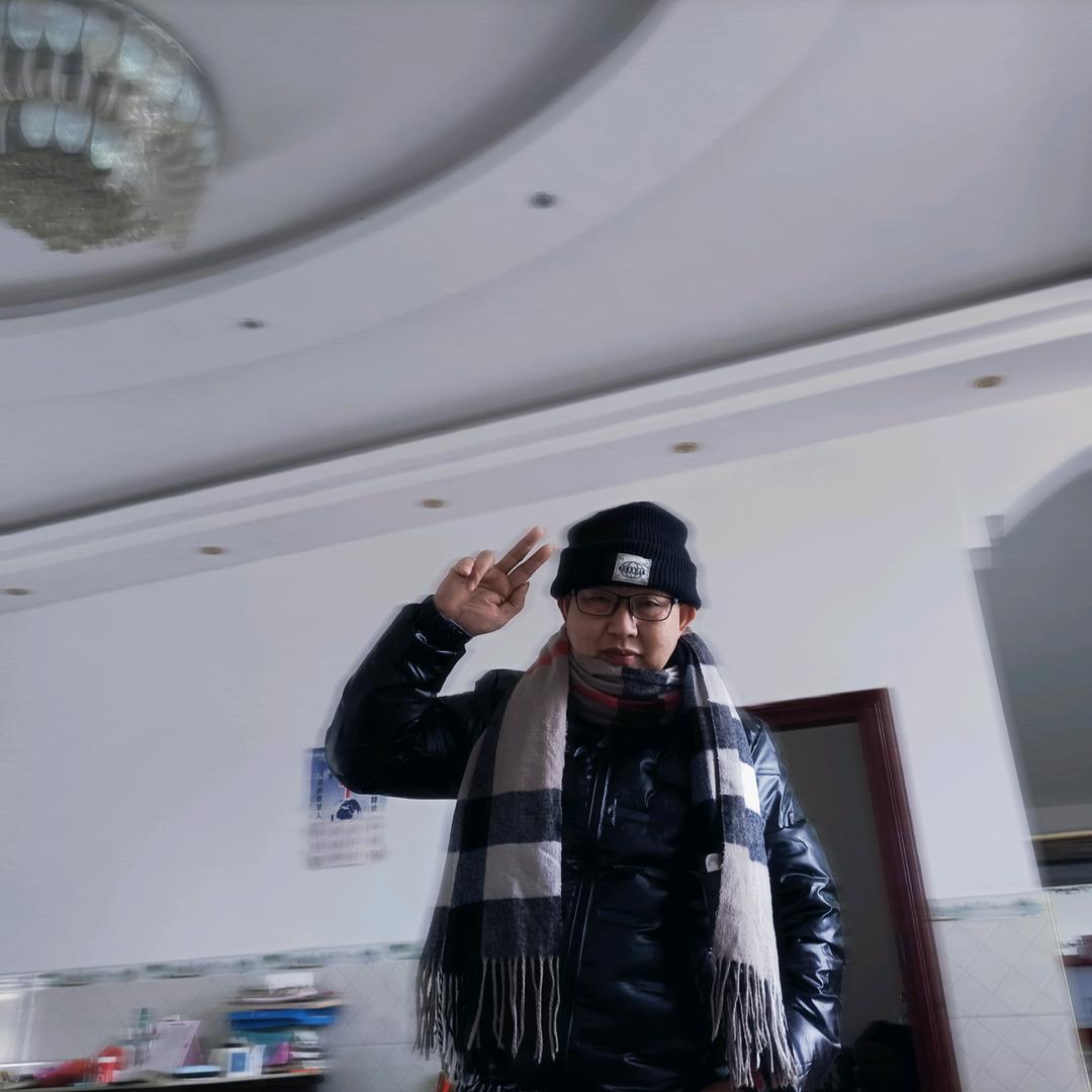 李有才