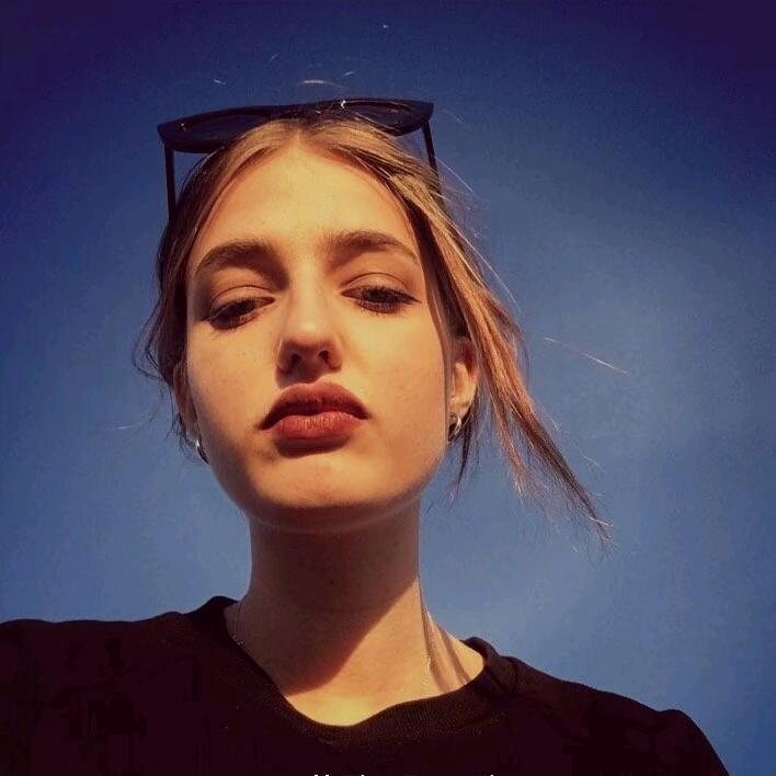 @  i2U