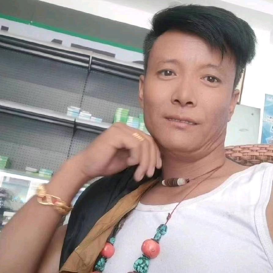 拉巴扎西