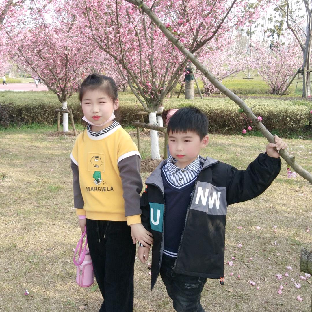 @小莉吖