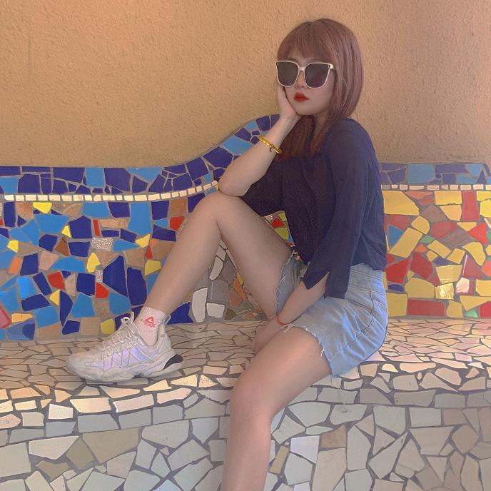 钞票好多张女士141319