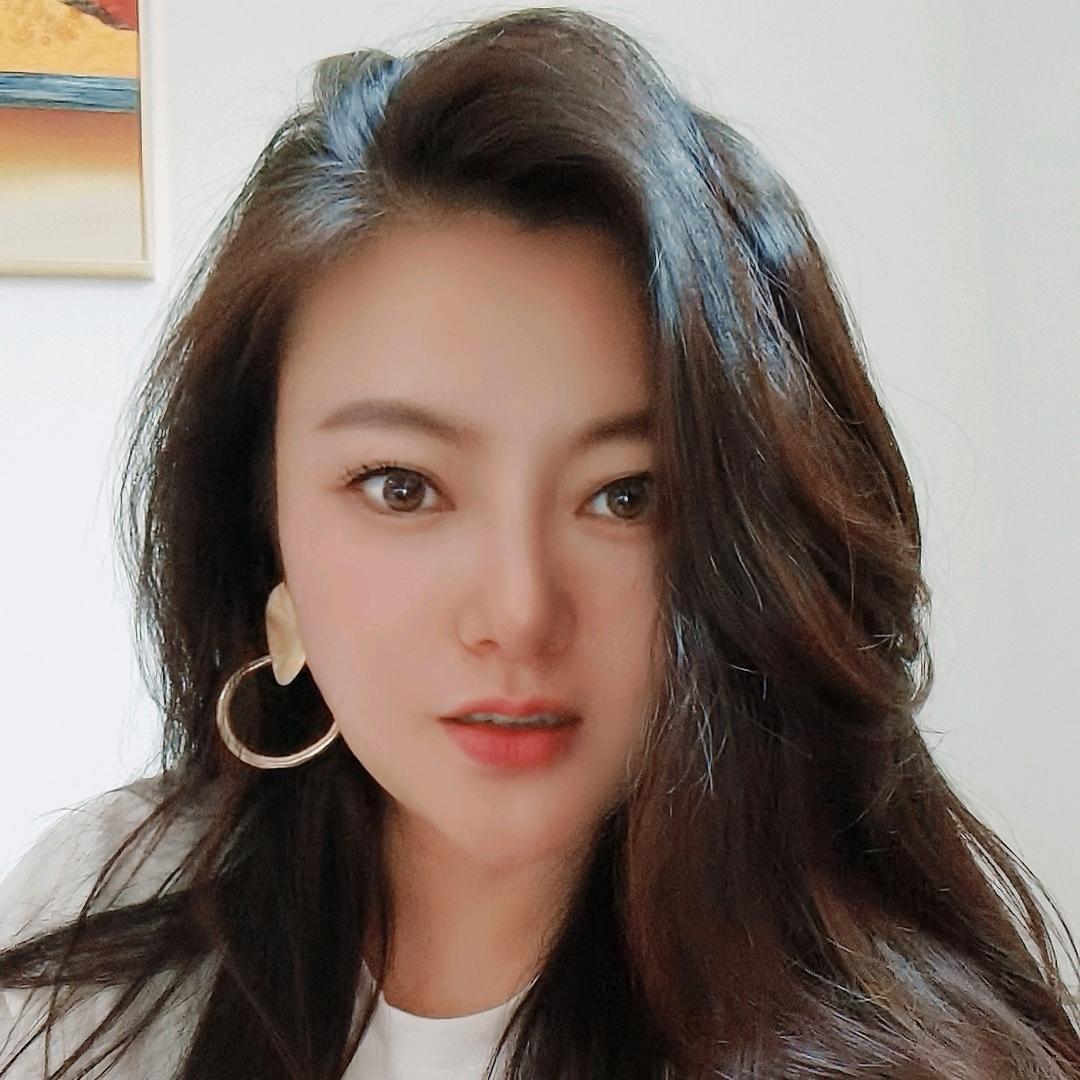NANA Z