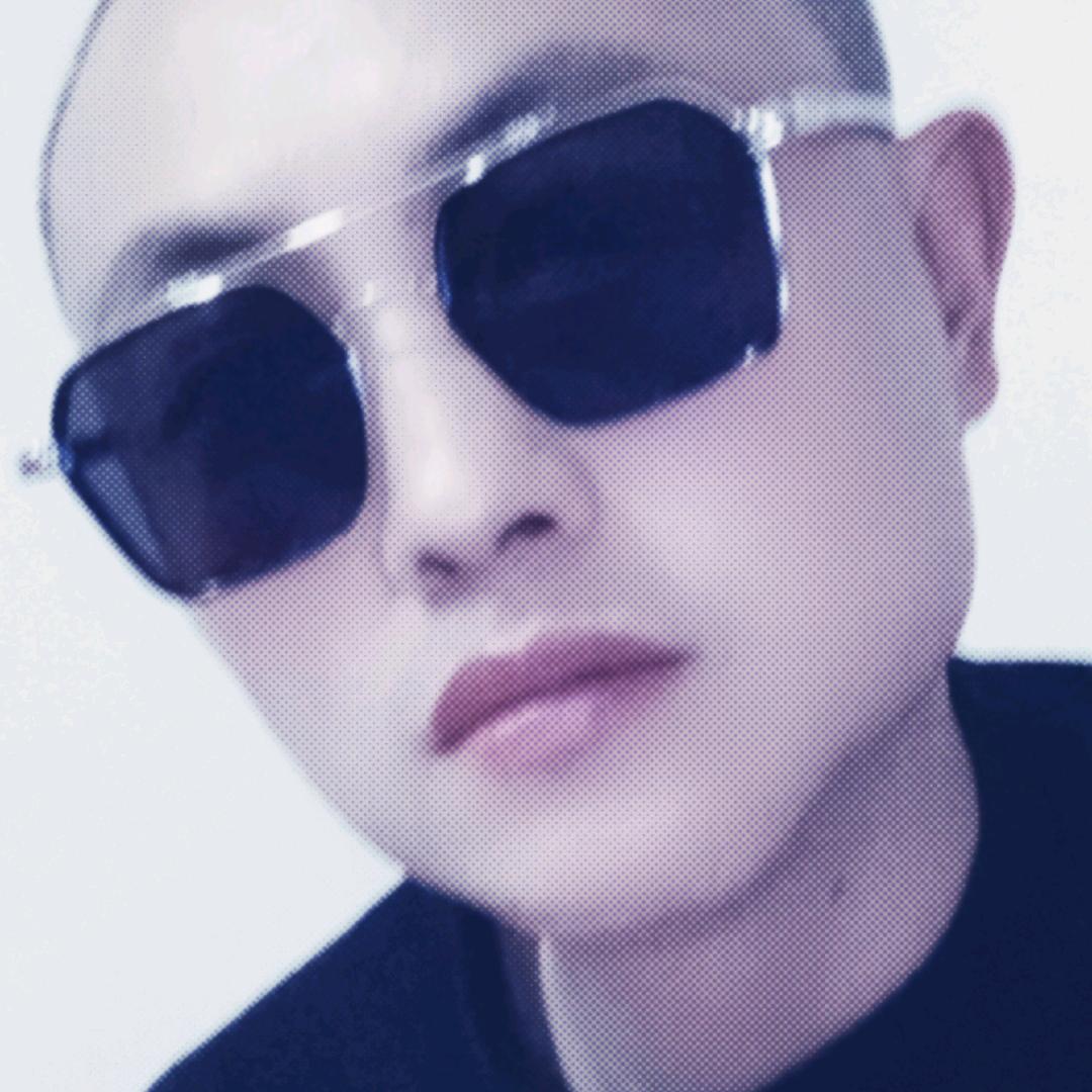 小尾巴哥哥