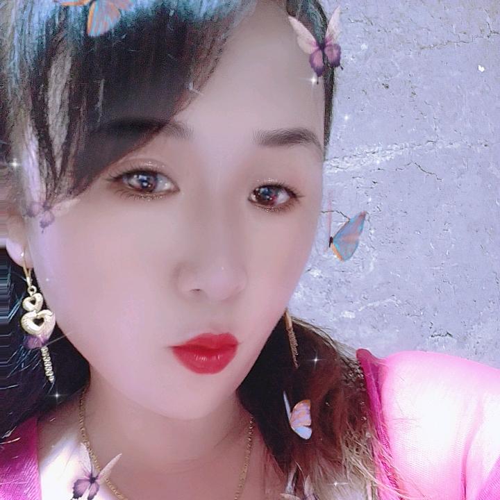 沙漠玫瑰🌹