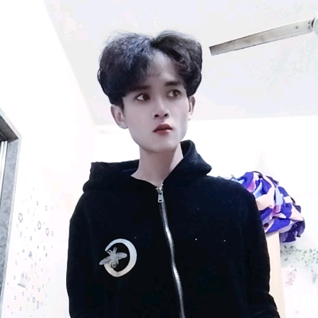 🚬ঞৣঁ᭄半根烟ঞৣ᭄。