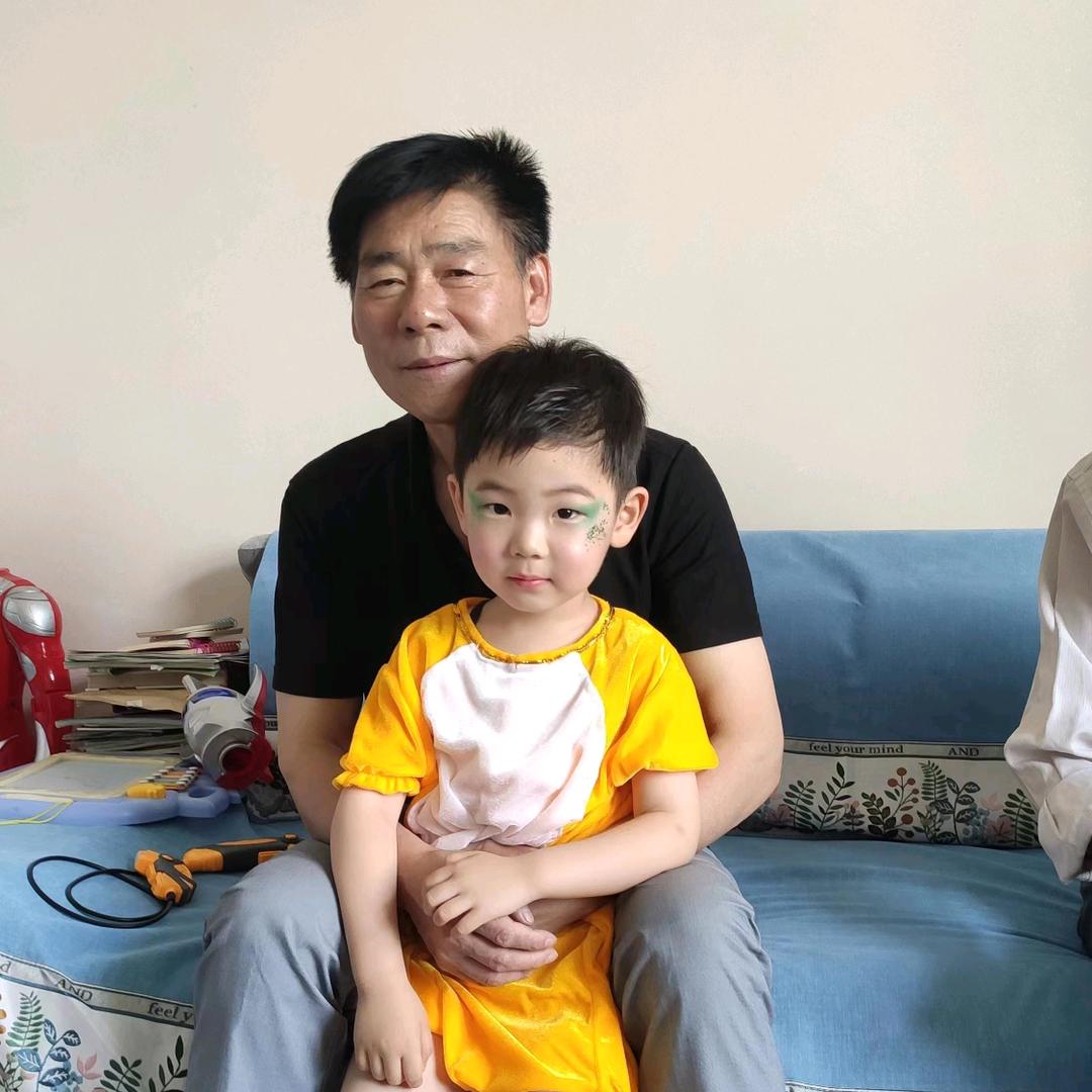 王世斌